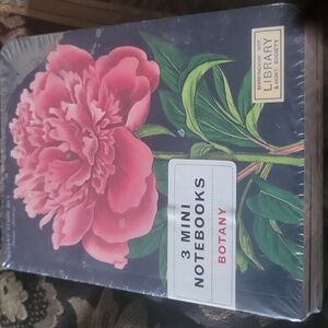 Cavellini Duo  three sealed notebooks flowers 💐  Sealed Designer  Pen Included